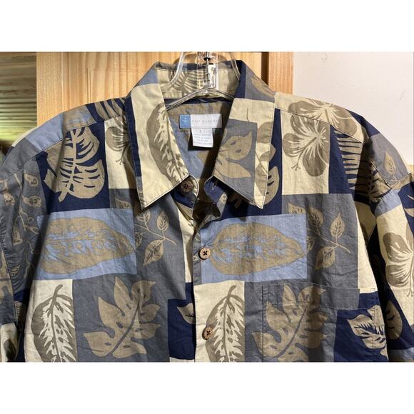 Half Moon Bay Shirt Men's Size Large Button Up Short Sleeve Leaf Print - Picture 4 of 9